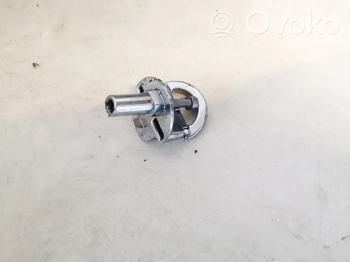 Volkswagen Tiguan Other exterior part 3c9867160