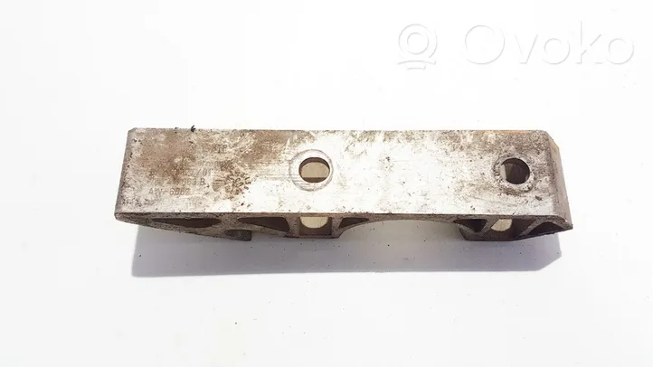 Porsche Cayenne (9PA) Supporto per boccola della barra antirollio, anteriore 7l0411063b