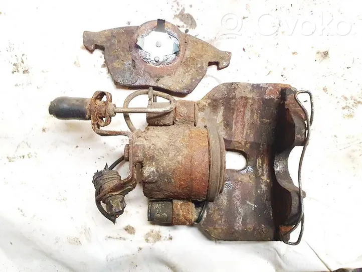 Audi A6 S6 C4 4A Bremssattel vorne 