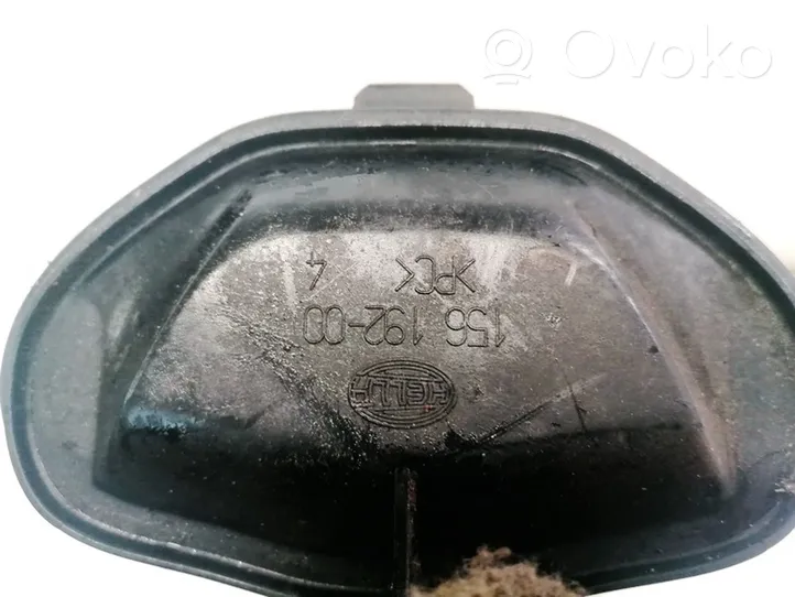 Opel Vectra C Cache-poussière de phare avant 15619200