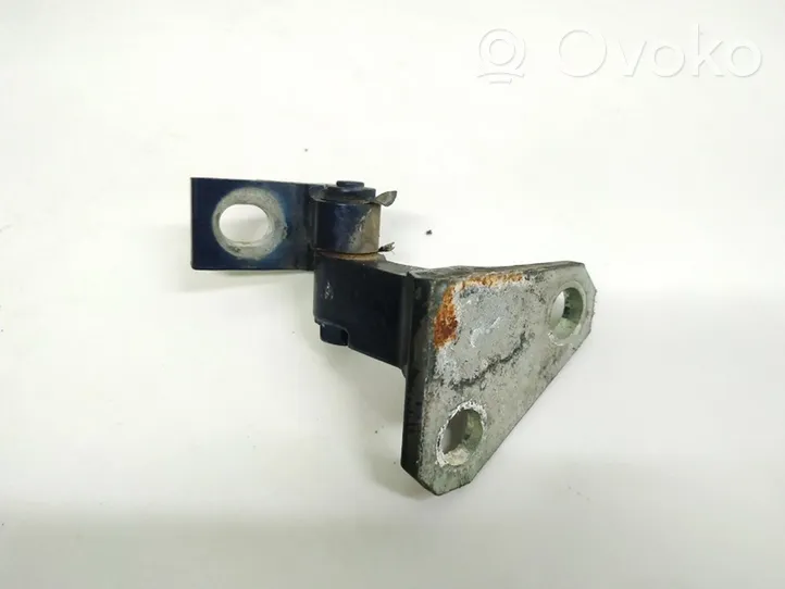 Volkswagen PASSAT B6 Front door upper hinge 