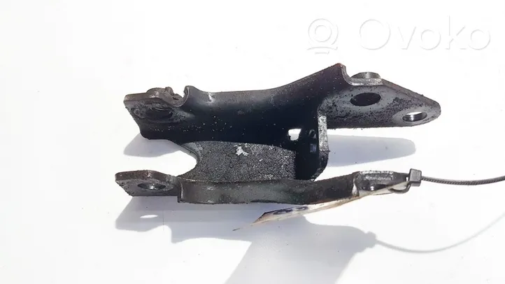 Citroen C3 Engine mounting bracket 