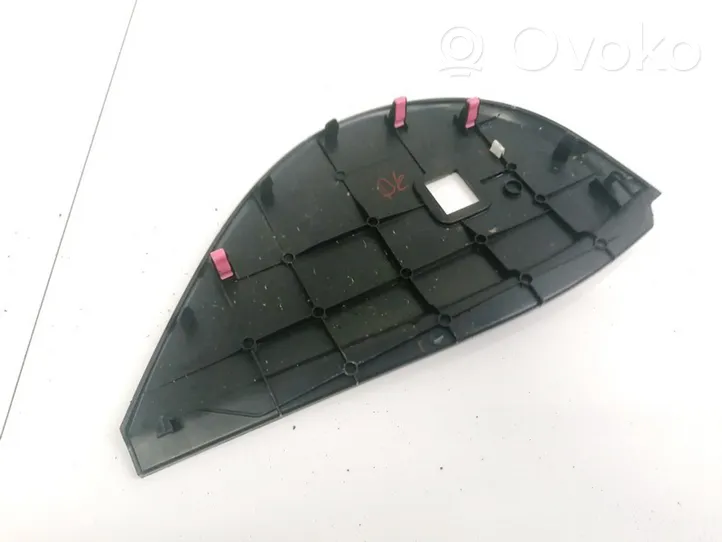 Toyota Avensis T270 Altra parte interiore 5531805020