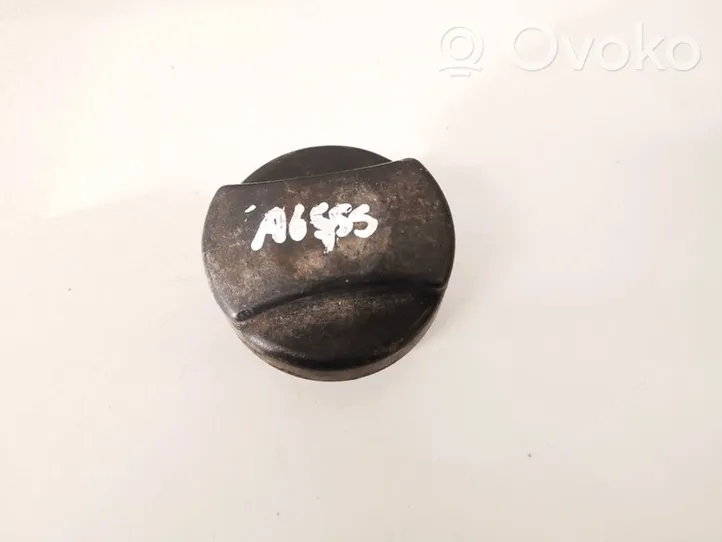 Opel Astra G Tappo del serbatoio del carburante 