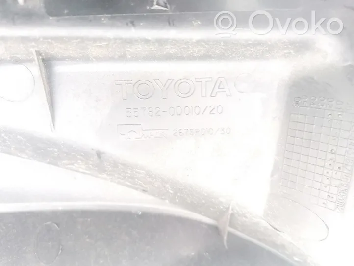 Toyota Yaris Podszybie przednie 557820D010