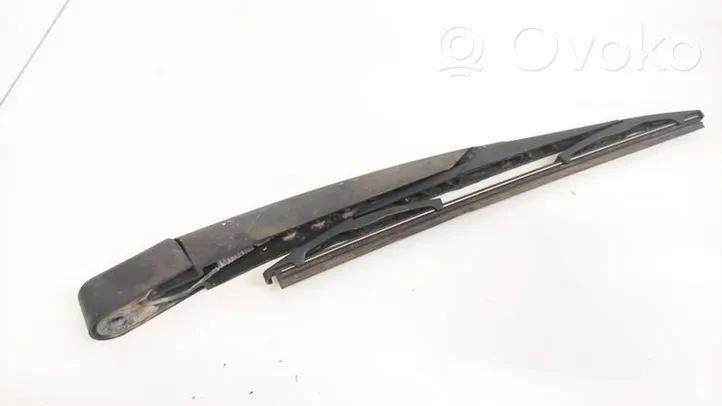 Opel Astra H Rear wiper blade arm 