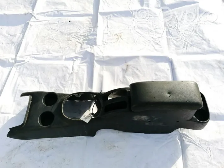 Chrysler Sebring (ST-22 - JR) Armrest 