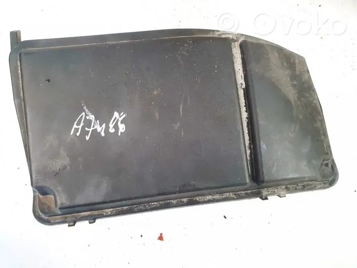 Mercedes-Benz ML W163 Coperchio scatola dei fusibili 1635400182