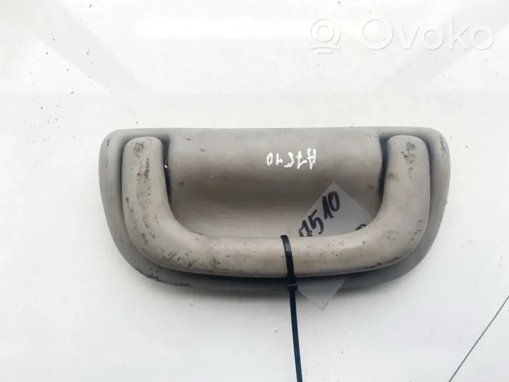 Chrysler Voyager Задняя ручка v76180