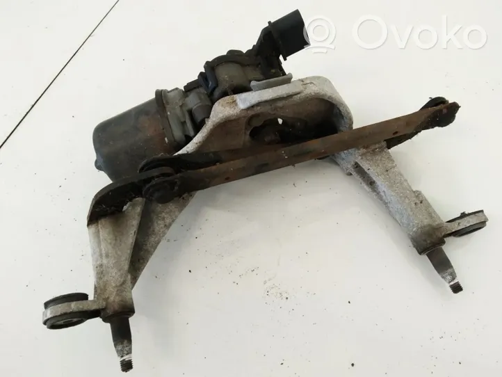 Volkswagen Fox Front wiper linkage and motor 