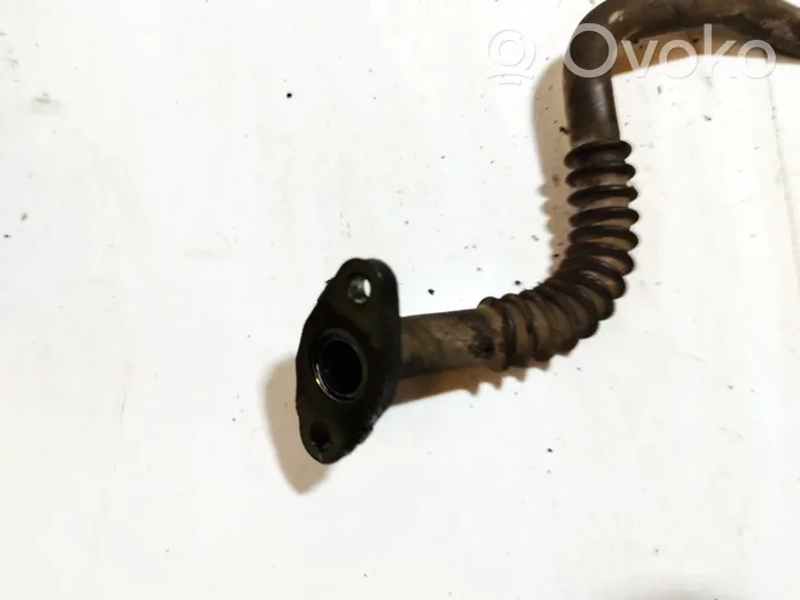 Toyota Avensis T250 Turbo turbocharger oiling pipe/hose 