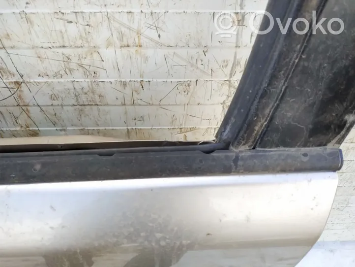 Honda CR-V Listwa / Uszczelka szyby drzwi 