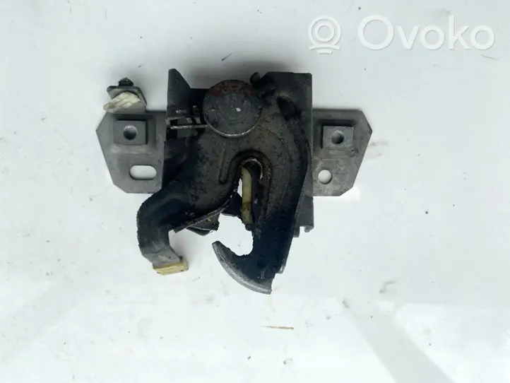 Volvo V50 Serrure de capot 30674771