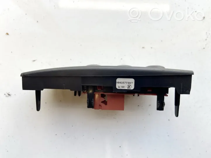 Citroen C2 Inne części wnętrza samochodu 96405773XT