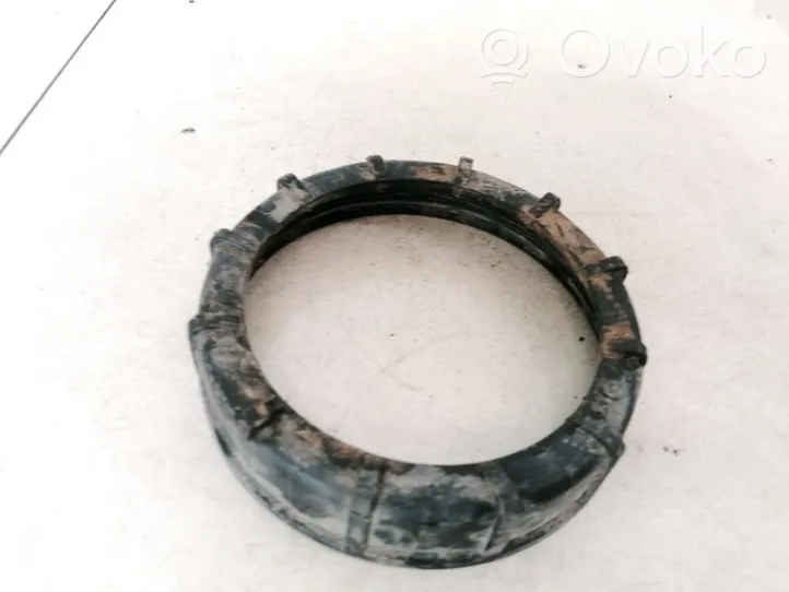 Volkswagen Golf III Bague de verrouillage pour réservoir de carburant 