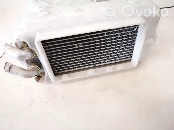 Toyota Avensis Verso Radiateur de chauffage 8711044050