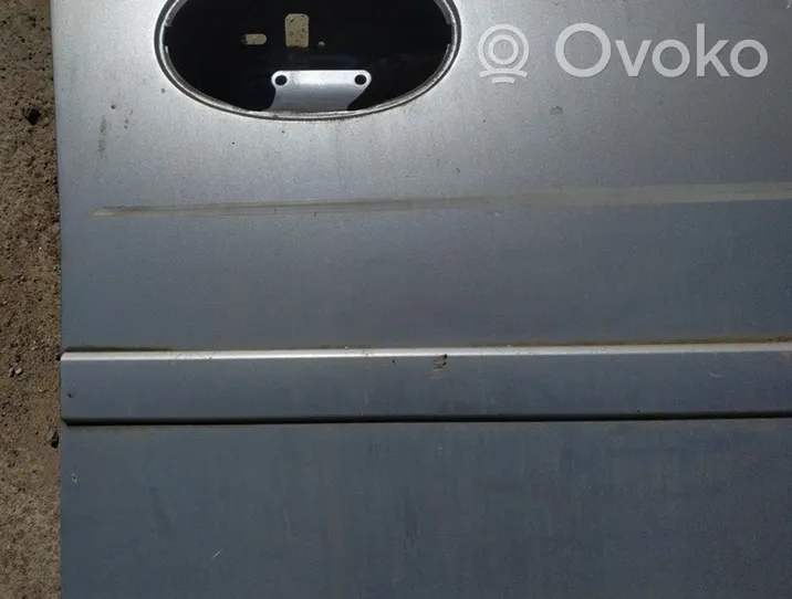 Opel Corsa C Etuoven lista (muoto) 