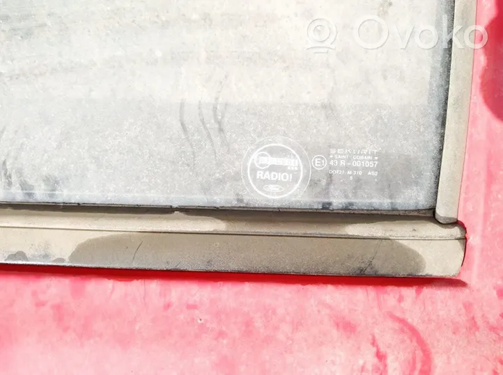 Ford Fiesta Front door glass trim molding 