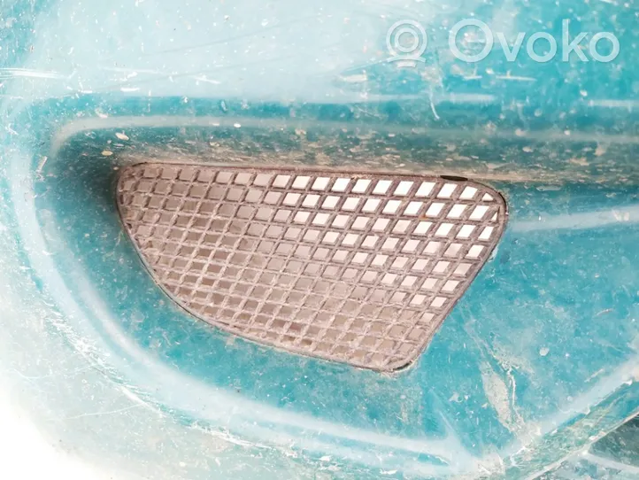 Mercedes-Benz Vaneo W414 Grille inférieure de pare-chocs avant 