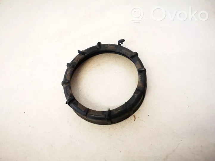 Mercedes-Benz CLC CL203 Anello/dado di bloccaggio della vite della pompa del carburante nel serbatoio 1250759