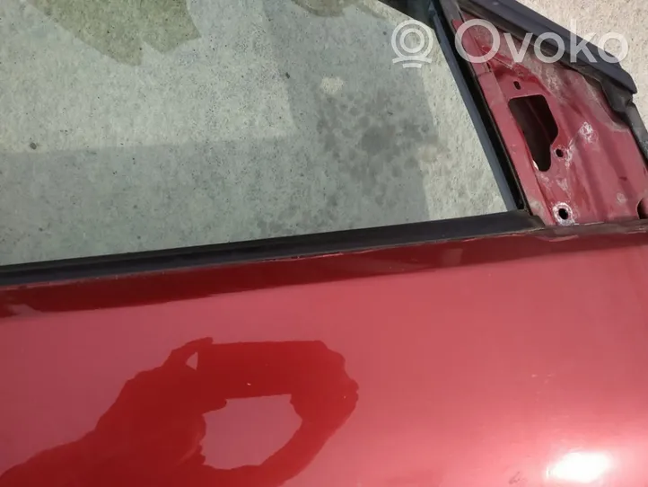 Volkswagen Polo IV 9N3 Listón embellecedor de la ventana de la puerta delantera 