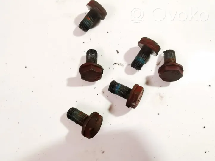 Volkswagen Polo II 86C 2F Nuts/bolts 