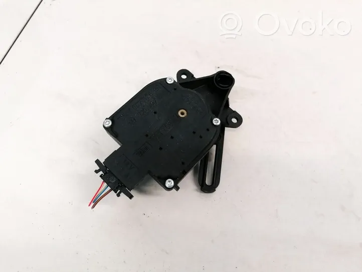 Volkswagen Polo III 6N 6N2 6NF Air flap motor/actuator 1J0907511