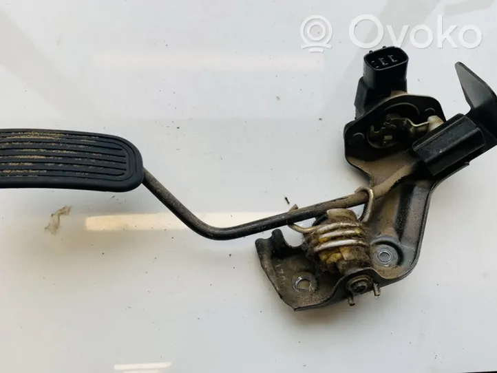 Toyota Avensis Verso Accelerator throttle pedal 