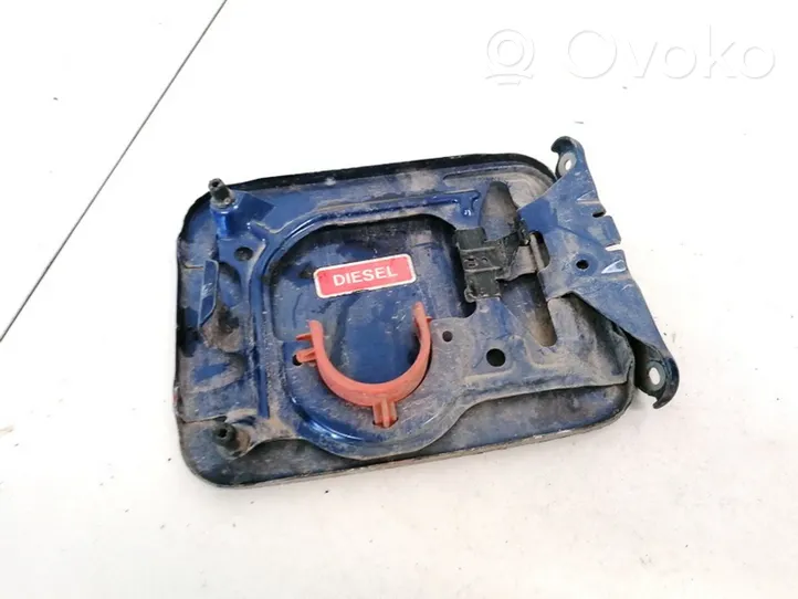 Nissan Almera N16 Bouchon, volet de trappe de réservoir à carburant 