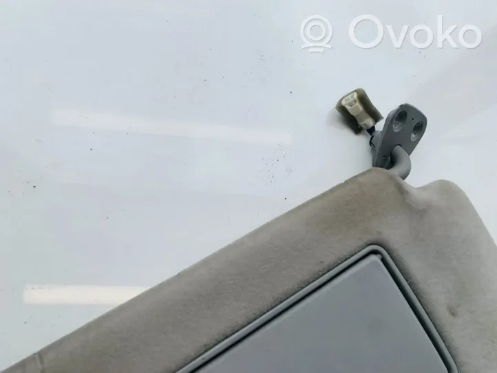 Toyota Avensis Verso Häikäisysuoja 