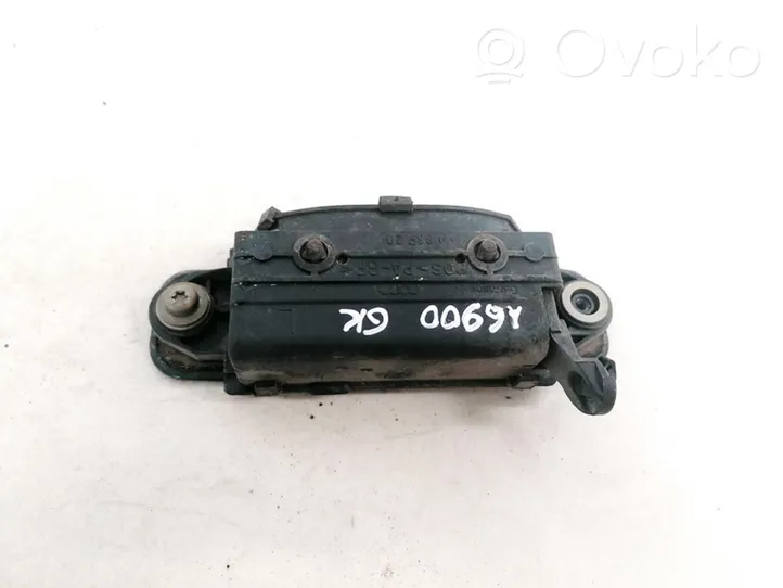 Audi A4 S4 B5 8D Ārējais atvēršanas rokturis 4A0839205F