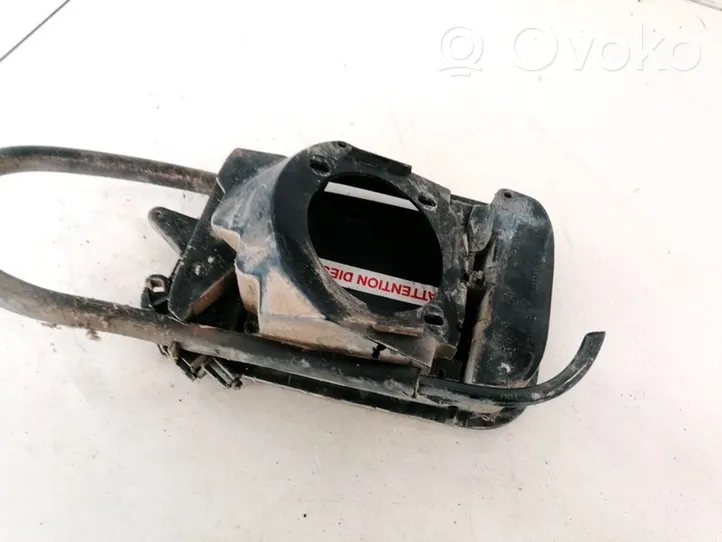 Peugeot 406 Bouchon, volet de trappe de réservoir à carburant 9623379880