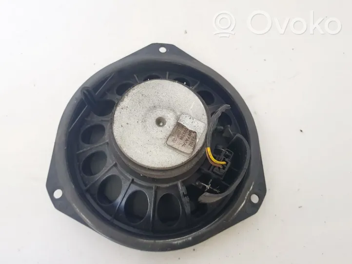 Opel Zafira B Garsiakalbis (-iai) priekinėse duryse 023399