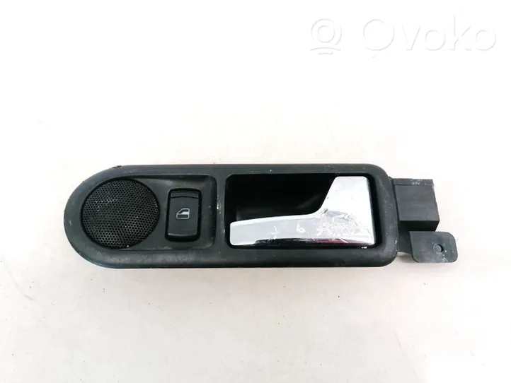 Volkswagen Golf IV Rear door interior handle 3B0839114