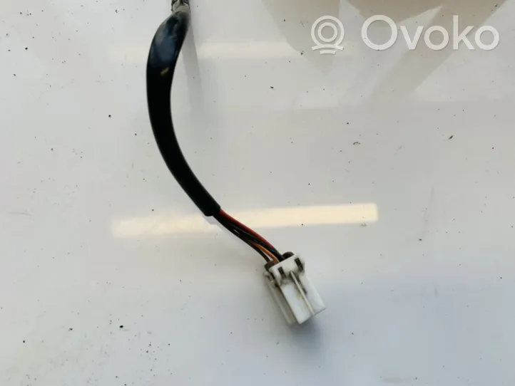 Volvo S40, V40 Elektryczne lusterko boczne drzwi przednich e10117373