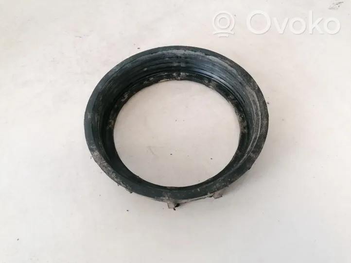 Audi A6 S6 C4 4A Anello/dado di bloccaggio della vite della pompa del carburante nel serbatoio 321201375a