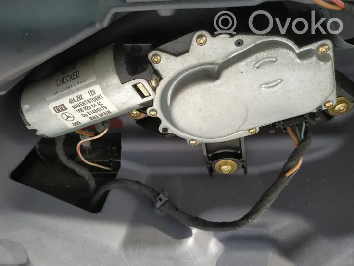 Mercedes-Benz A W168 Moteur d'essuie-glace arrière 1688200442