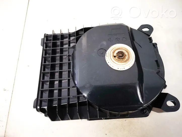 BMW 1 E81 E87 Subwoofer-bassokaiutin 6513919246102