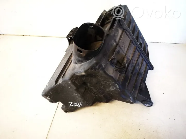 Volkswagen Polo IV 9N3 Boîtier de filtre à air 6q0129601ak