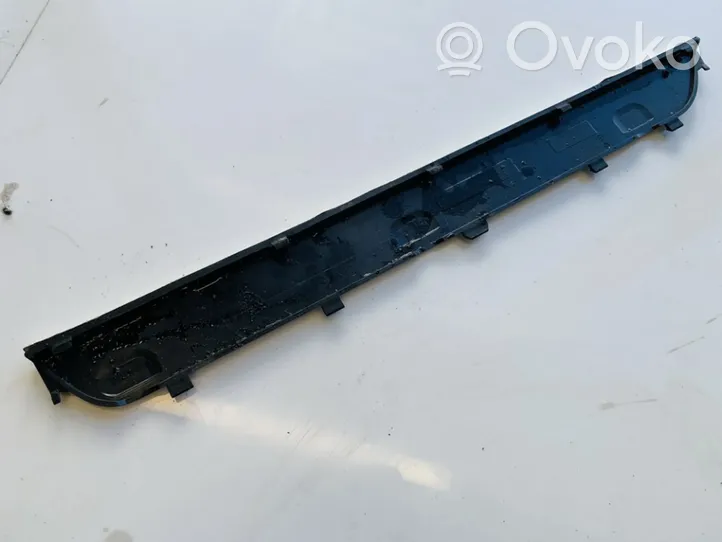 BMW 1 E81 E87 Front sill trim cover 517779068189