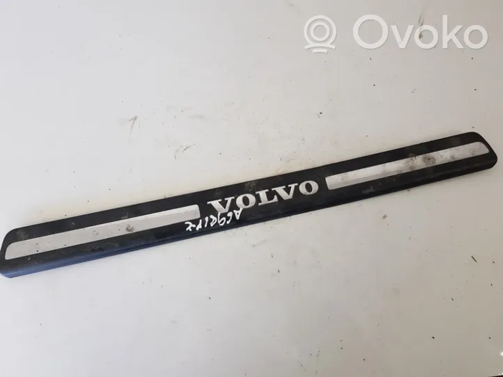 Volvo S60 Copertura del rivestimento del sottoporta anteriore 8659960