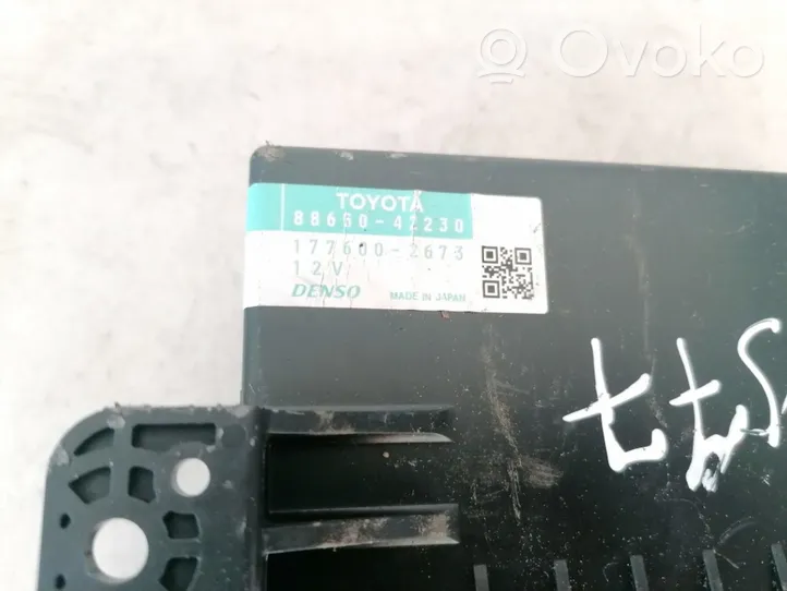 Toyota RAV 4 (XA30) Module confort 8865042230