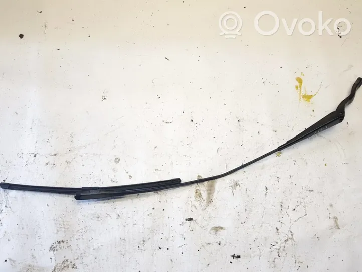 Opel Corsa D Front wiper blade arm 