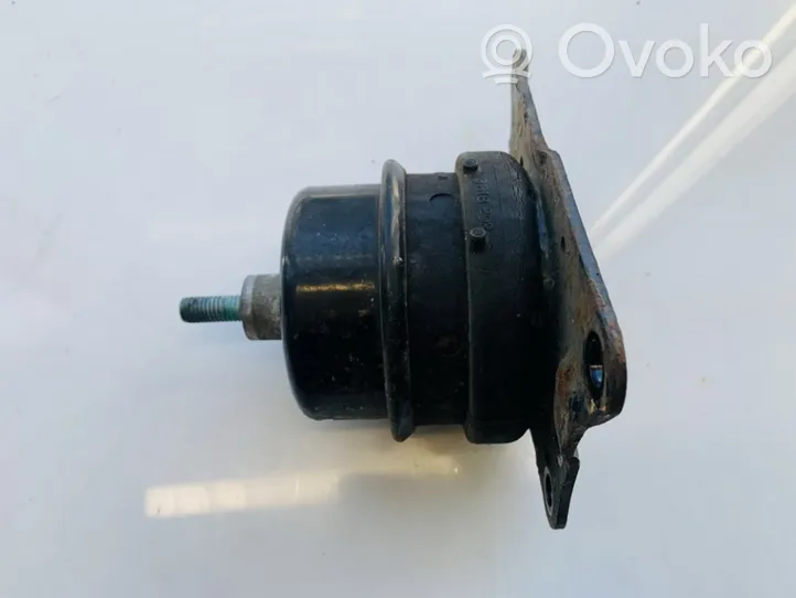 Volkswagen Fox Wspornik / Mocowanie silnika 6q019262af