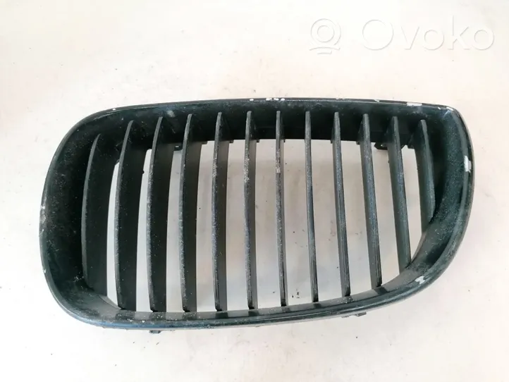 BMW 1 E81 E87 Atrapa chłodnicy / Grill 511370771299