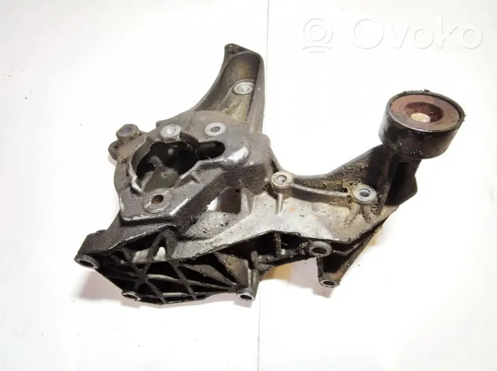 Renault Laguna I Support, suspension du moteur 820072421