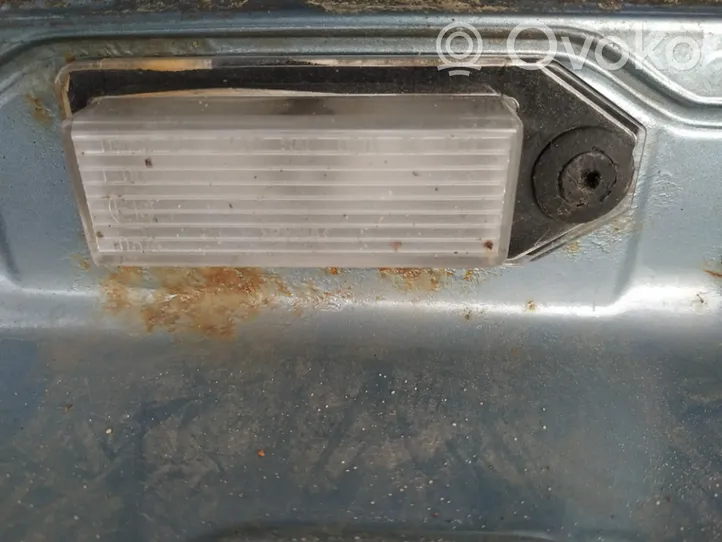 Chevrolet Evanda Lampa oświetlenia tylnej tablicy rejestracyjnej 