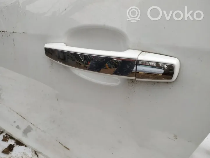 Opel Meriva B Klamka zewnętrzna drzwi 