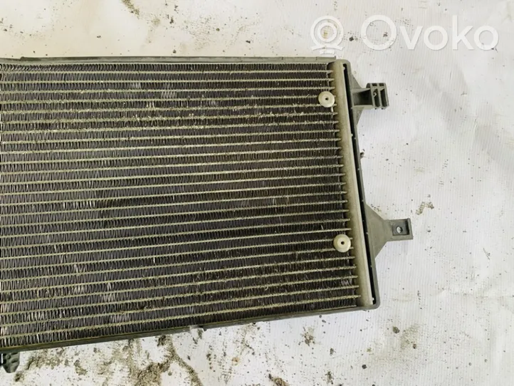 Opel Corsa C Jäähdyttimen lauhdutin (A/C) 13106020