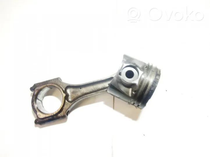 Opel Vectra B Piston with connecting rod 